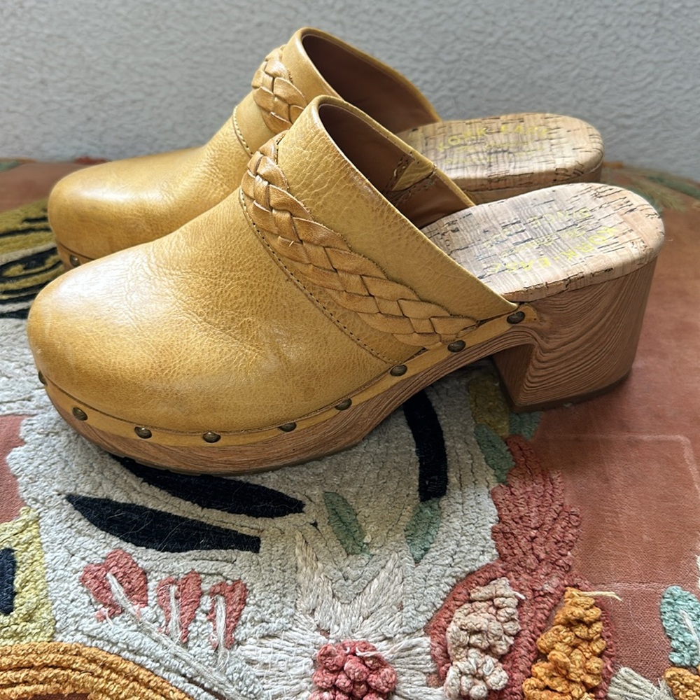 Kork-Ease Tilly Yellow Clog, Size 8 - Picture 2 of 6